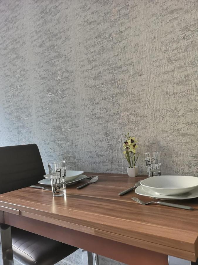 Cozy Flat, Central, Easy Parking, Clam Appartement Bayreuth Buitenkant foto